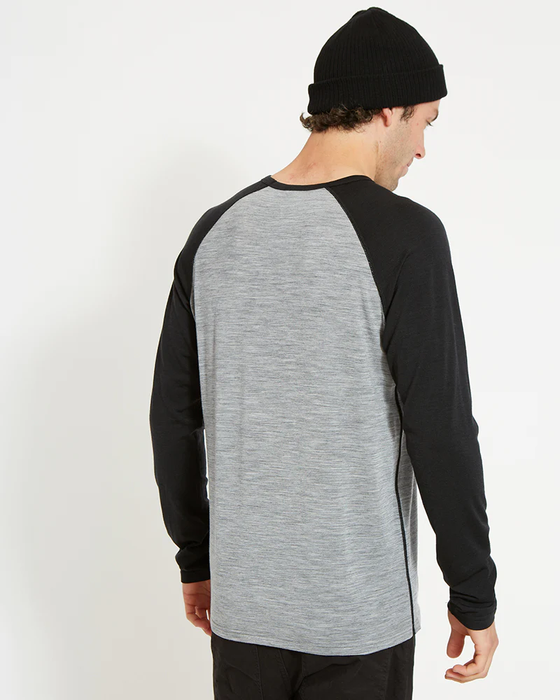 Adventure170 Merino 170gsm Wool Men's Long Sleeve Thermal Top - Mid Grey Marle - Image 2