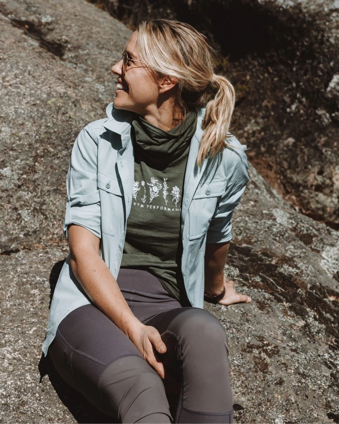 Adventure170 Merino 170gsm Wool Ladies Thermal T-Shirt - Winter Moss - Image 4