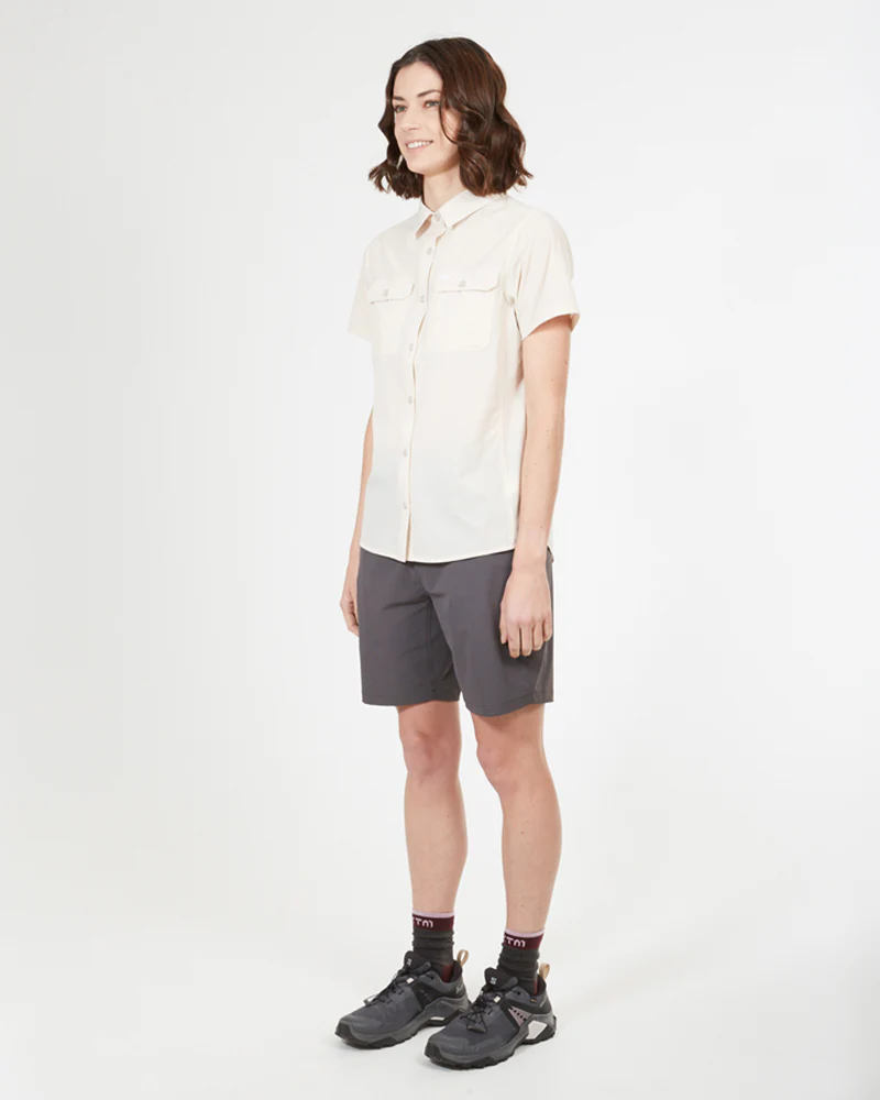Cumberland Short-Sleeve Womens Lightweight Hiking Shirt Sand - Image 9