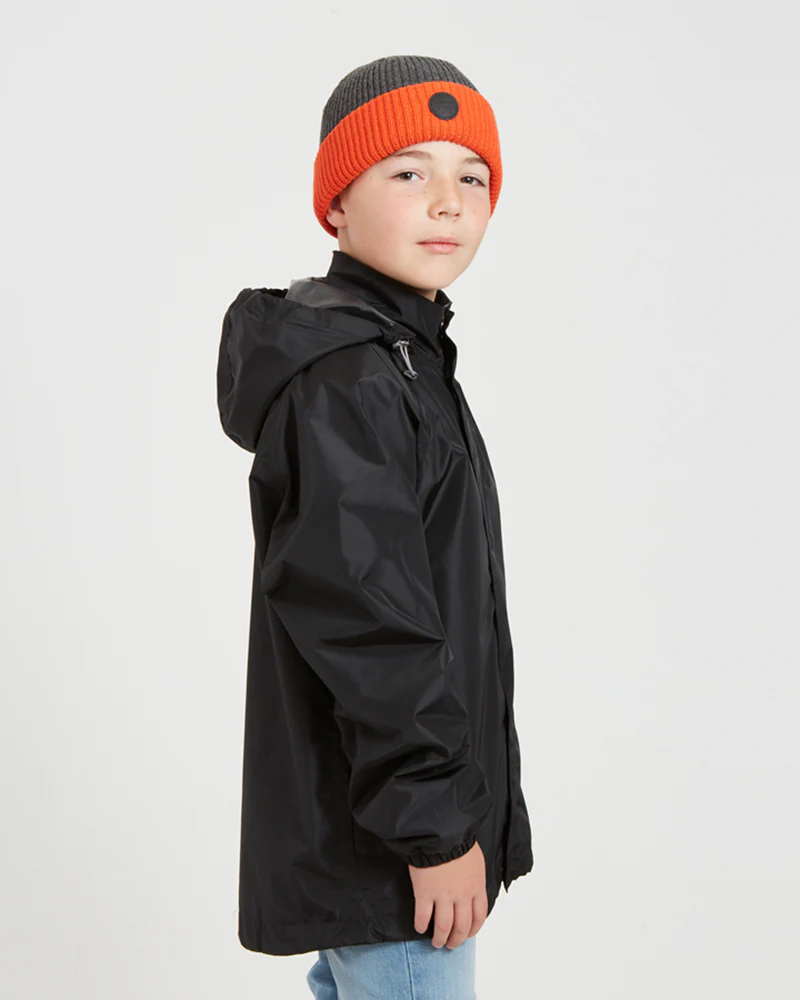 Stash 2L Kids Packable Rain Jacket Black - Image 4