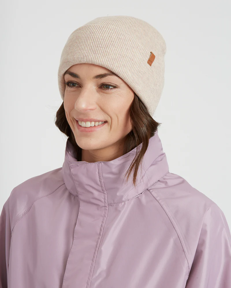 Stash 2L Unisex Packable Rain Jacket Fog - Image 11
