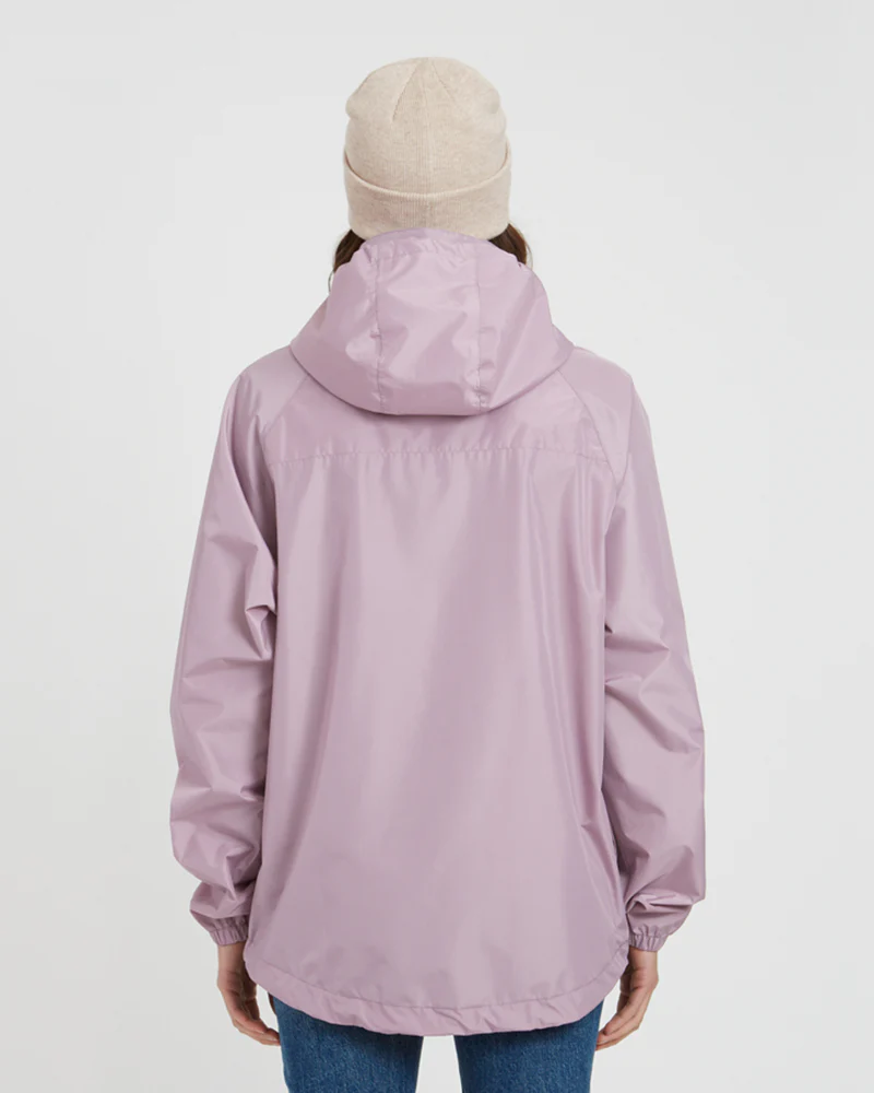 Stash 2L Unisex Packable Rain Jacket Fog - Image 5