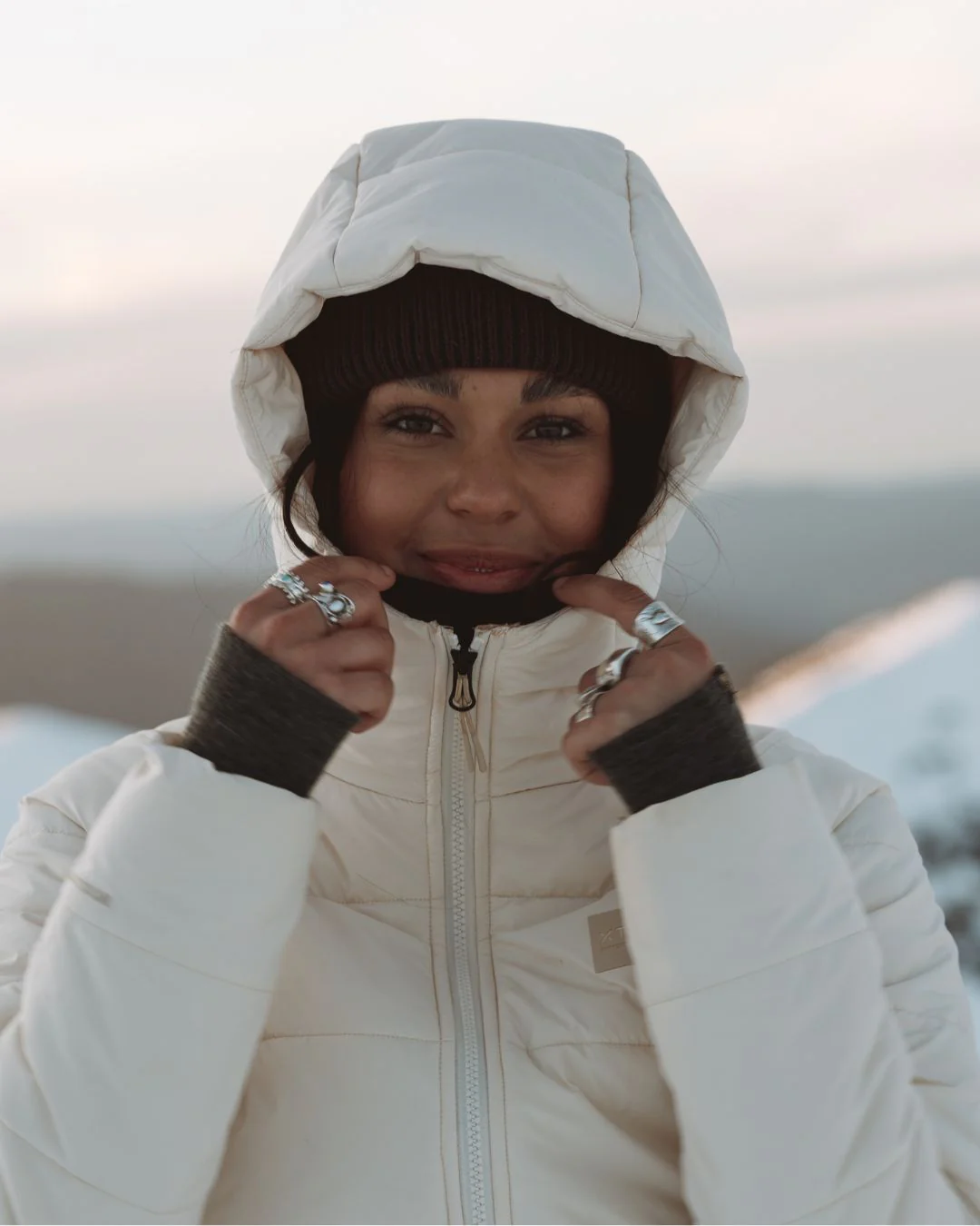 WOOLXLOFT Womens Insulated Puffer Jacket Bone - Image 3
