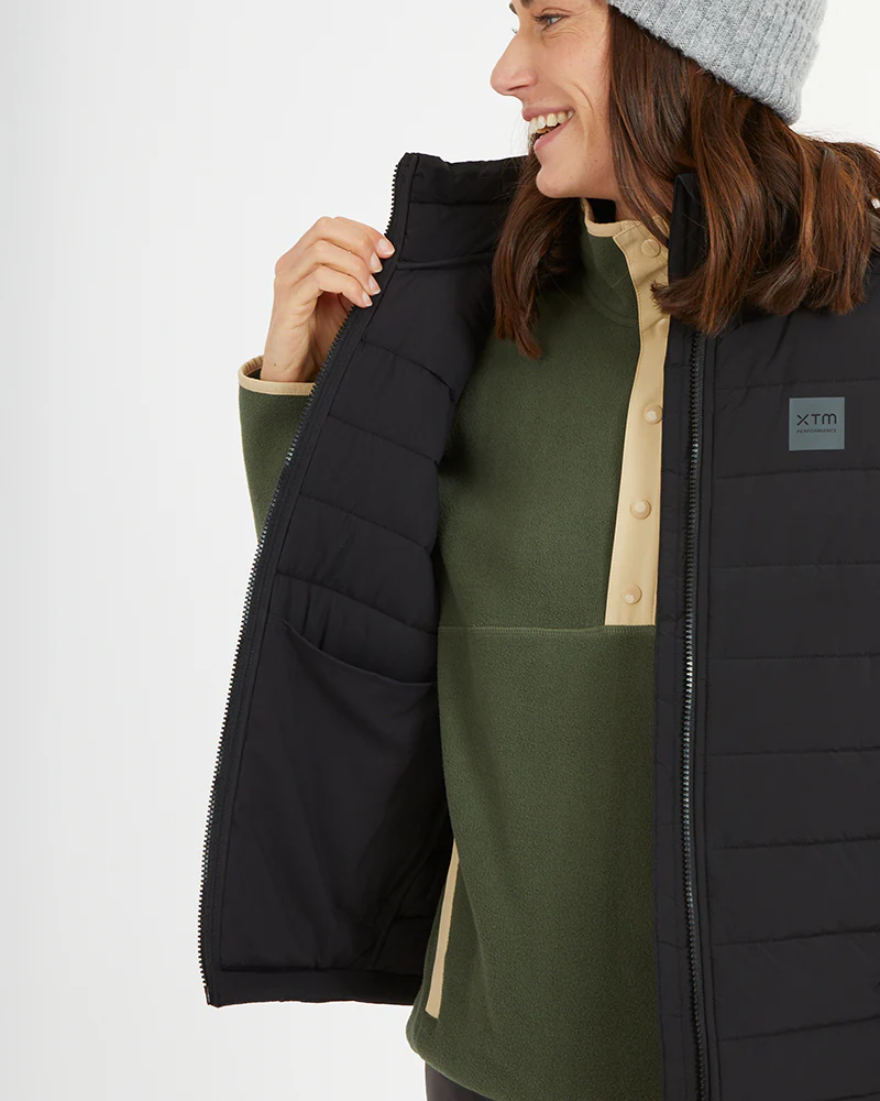 WOOLXLOFT Womens Insulated Puffer Vest Black - Image 2