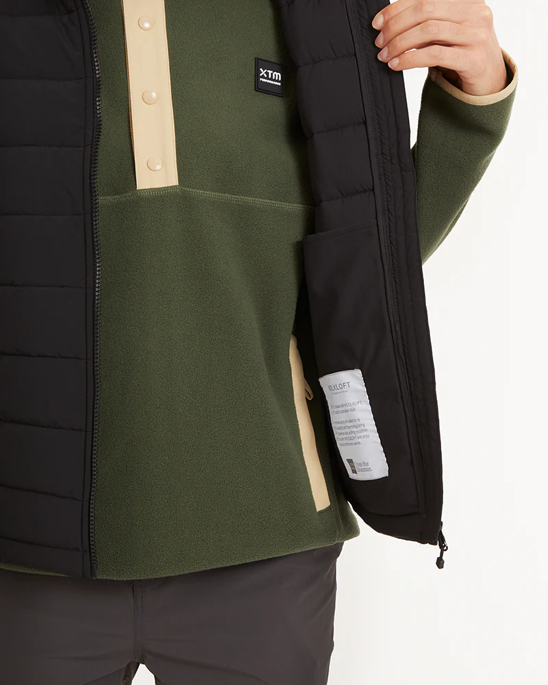 WOOLXLOFT Womens Insulated Puffer Vest Black - Image 4